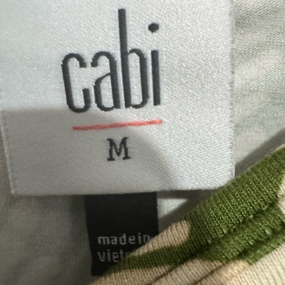 CAbi Olive and White Palm Print Camisole NEW - Picture 4 of 4